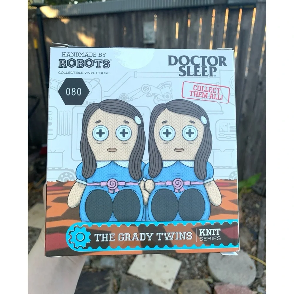 The Shining Plush Blanket & The Grady Twins “Handmade by Robots” Vinyl Figure